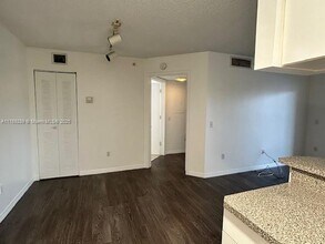 420 S Park Rd in Hollywood, FL - Building Photo - Building Photo