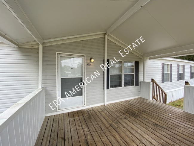 8204 Verano St in Navarre, FL - Building Photo - Building Photo