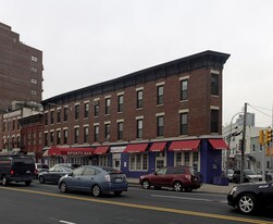 12-23 Jackson Ave in Long Island City, NY - Building Photo