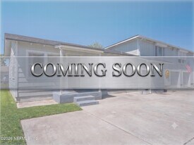 403 St Augustine Blvd in Jacksonville Beach, FL - Building Photo