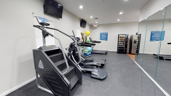 The Park at Monza in Baytown, TX - Foto de edificio - Building Photo