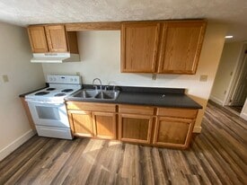 113-113 Stap Ln in Bainbridge, NY - Building Photo