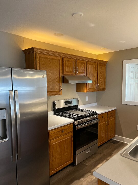 692 W 5th St in Dubuque, IA - Building Photo