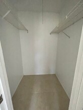 1537 Barbarie Ln in West Palm Beach, FL - Building Photo - Building Photo