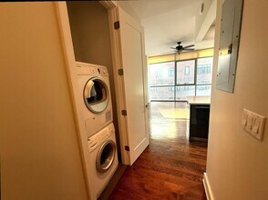 26-26 Jackson Ave in Queens, NY - Building Photo - Building Photo