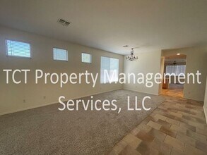 17573 W Canyon Ln in Goodyear, AZ - Building Photo - Building Photo