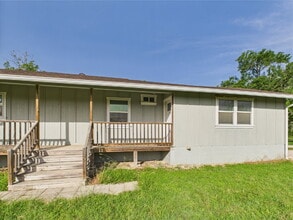 1723 HWY 87 in Fredericksburg, TX - Building Photo - Building Photo