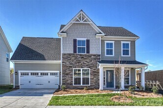 12620 ES Draper Dr in Huntersville, NC - Building Photo - Building Photo