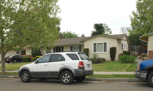 1156-1160 Bismarck Dr in Campbell, CA - Building Photo - Building Photo