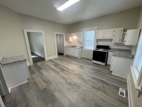 6 Barry Ave in Lagrange, GA - Building Photo - Building Photo