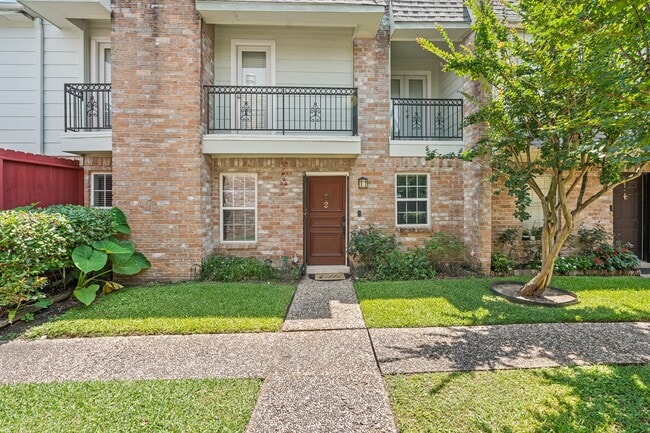 property at 5514 Beverly Hill St