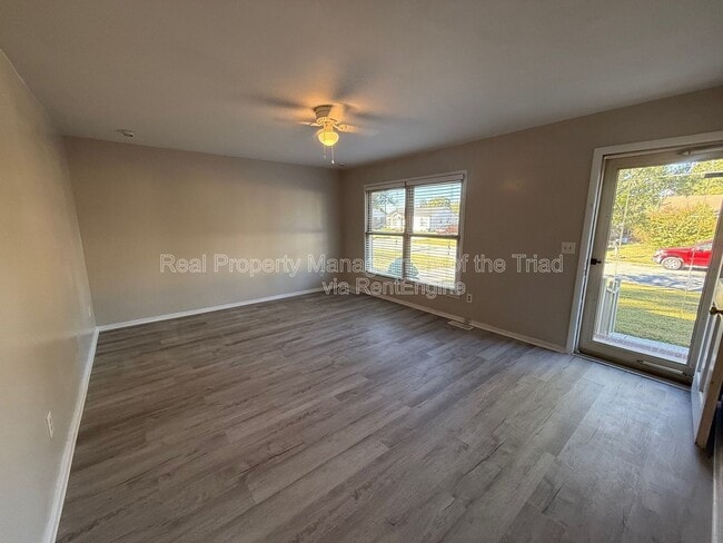 4205 Olympia Dr in Greensboro, NC - Building Photo - Building Photo