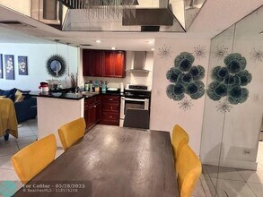3730 Inverrary Dr in Lauderhill, FL - Building Photo - Building Photo