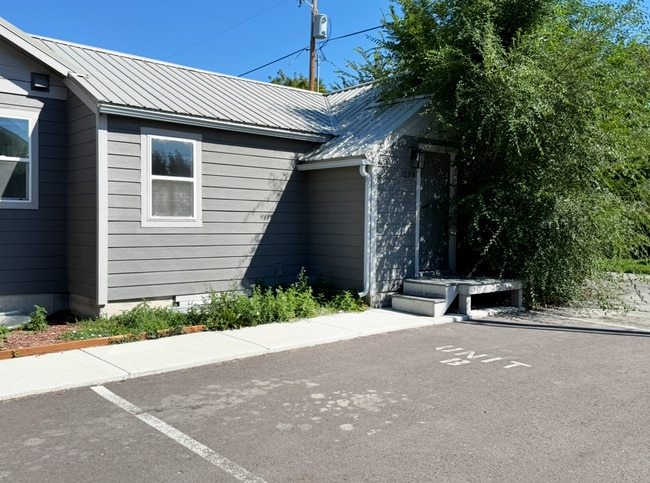 property at 1031 4th Ave W