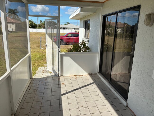 1920 SW 47th Terrace in Cape Coral, FL - Building Photo - Building Photo