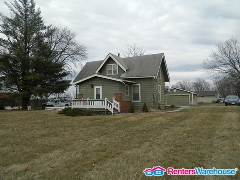 property at 1008 S Jefferson Way