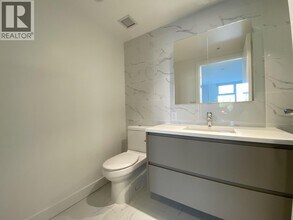 8181 Chester St in Vancouver, BC - Building Photo - Building Photo