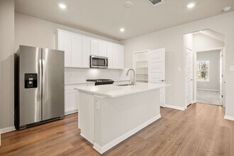 202 Fairmeadow Downs Dr in Hutto, TX - Building Photo - Building Photo