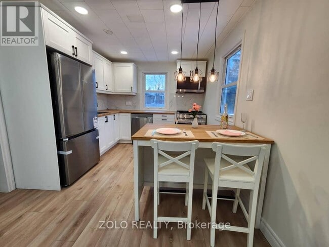 334 Little Ave in Barrie, ON - Building Photo - Building Photo