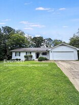 549 Greenview Ave SE in Conyers, GA - Building Photo