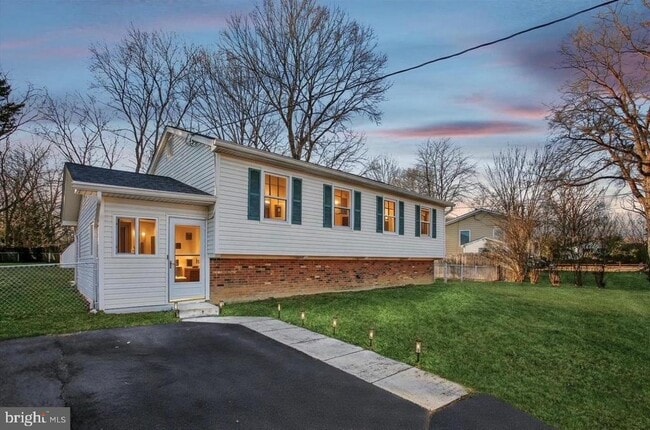 property at 8008 Noel St