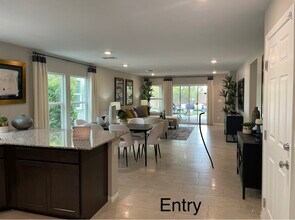 6076 Neptuno St in Las Vegas, NV - Building Photo - Building Photo