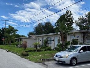 467 NE 1st Ave in Deerfield Beach, FL - Building Photo - Building Photo