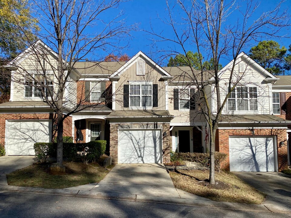 4226 Camden Woods Ct in Raleigh, NC - Building Photo