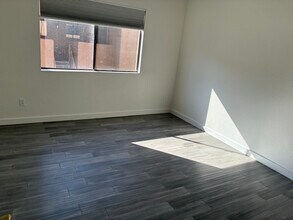 8155 E Roosevelt St in Scottsdale, AZ - Building Photo - Building Photo