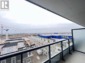 10 Honeycrisp Cres in Vaughan, ON - Building Photo