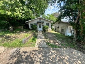 809 2nd Ave N in Columbus, MS - Building Photo - Building Photo
