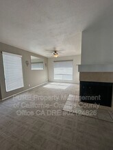 23 Hollyhock Ln in Aliso Viejo, CA - Building Photo - Building Photo