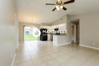 3906 12th St W in Lehigh Acres, FL - Building Photo - Building Photo