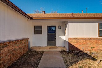5402 25th St in Lubbock, TX - Building Photo - Building Photo