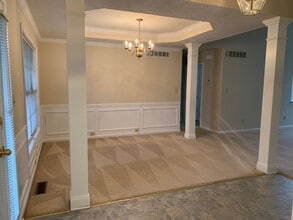1009 Bryce Point in Lexington, KY - Building Photo - Building Photo