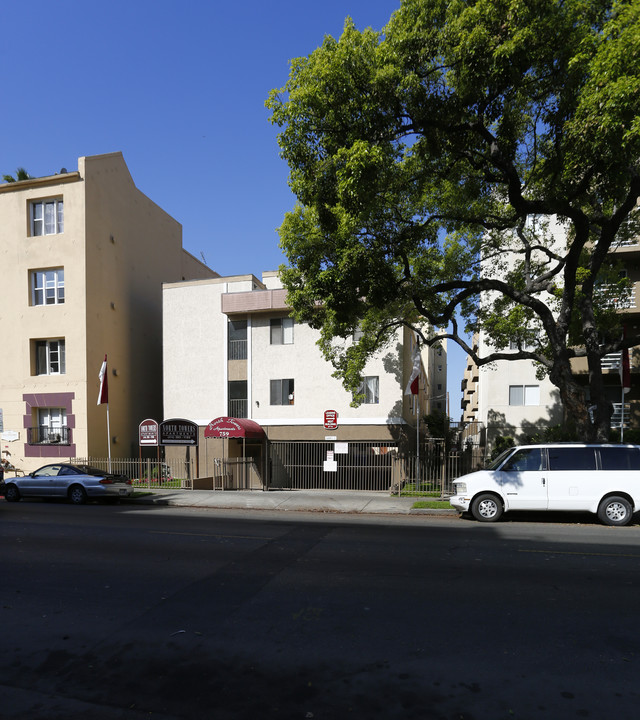 759 Irolo St in Los Angeles, CA - Building Photo