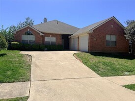2829 Rosewood Blvd in McKinney, TX - Building Photo