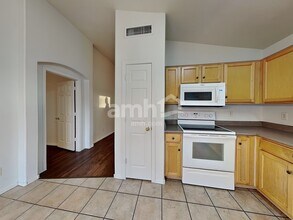 10830 E Carol Ave in Mesa, AZ - Building Photo - Building Photo