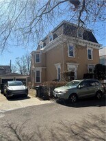 12 Park St in Newport, RI - Building Photo