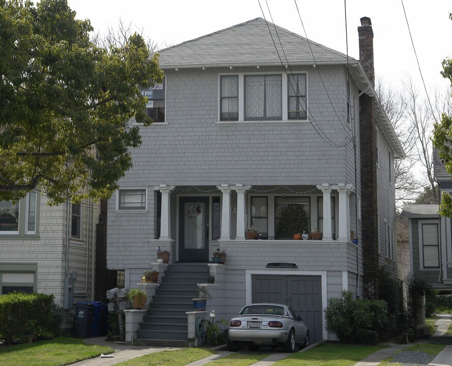1572 Lincoln Ave in Alameda, CA - Building Photo