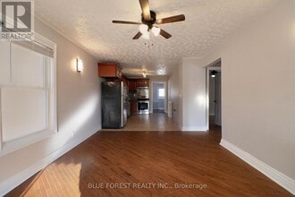 294 Wharncliffe Rd S in London, ON - Building Photo - Building Photo