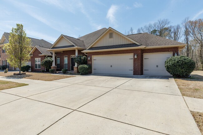 8317 Anslee Way NW in Huntsville, AL - Building Photo - Building Photo