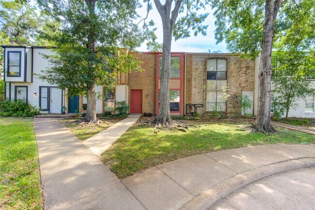 2420 Miramar Ct in Seabrook, TX - Building Photo - Building Photo