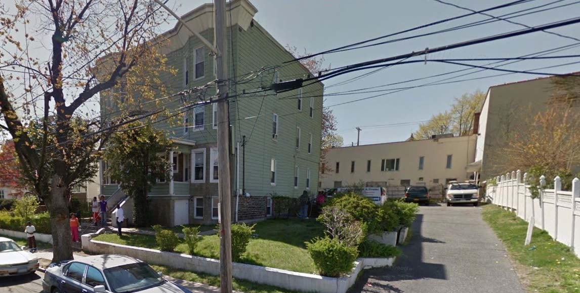 168 Hillside Ave in Mount Vernon, NY - Foto de edificio