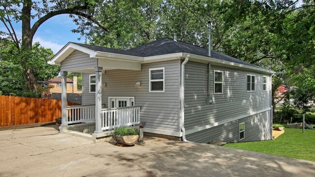 26211 Forest Ct in Antioch, IL - Building Photo - Building Photo
