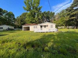 1213 Deeb St in Pearl, MS - Building Photo