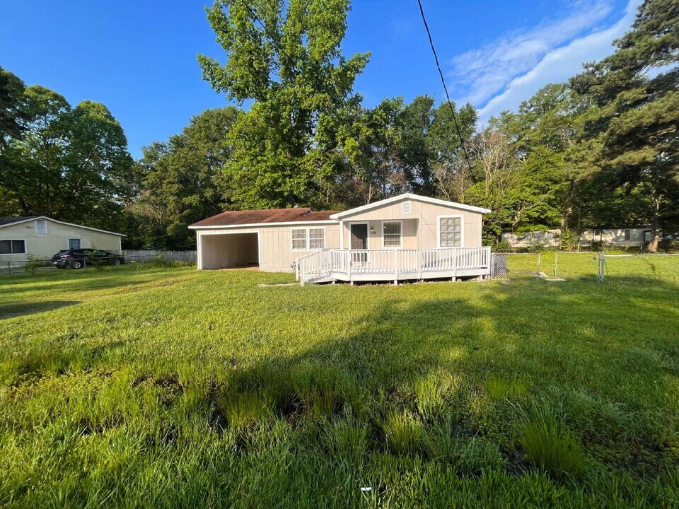1213 Deeb St in Pearl, MS - Building Photo