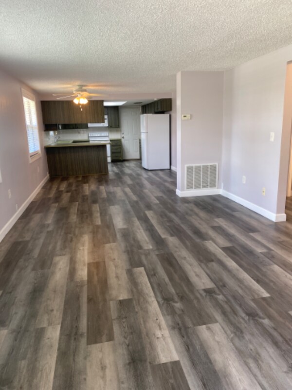 6217 Wyoming Ave-Unit -6217 Wyoming Ave in New Port Richey, FL - Building Photo - Building Photo