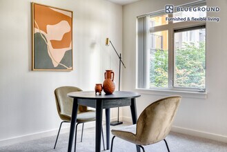 2800 Western Ave, Unit FL3-ID469 in Seattle, WA - Building Photo - Building Photo