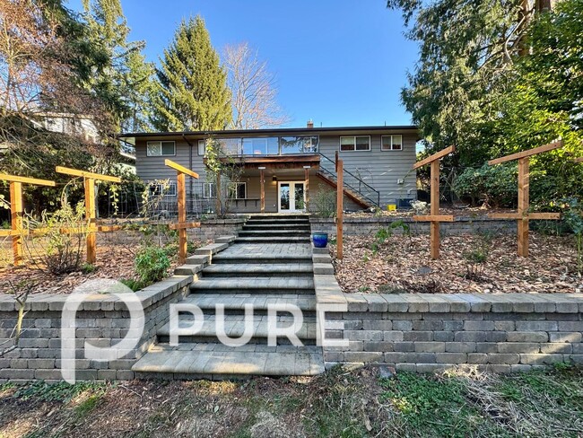 8929 SW 45th Ave in Portland, OR - Building Photo - Building Photo